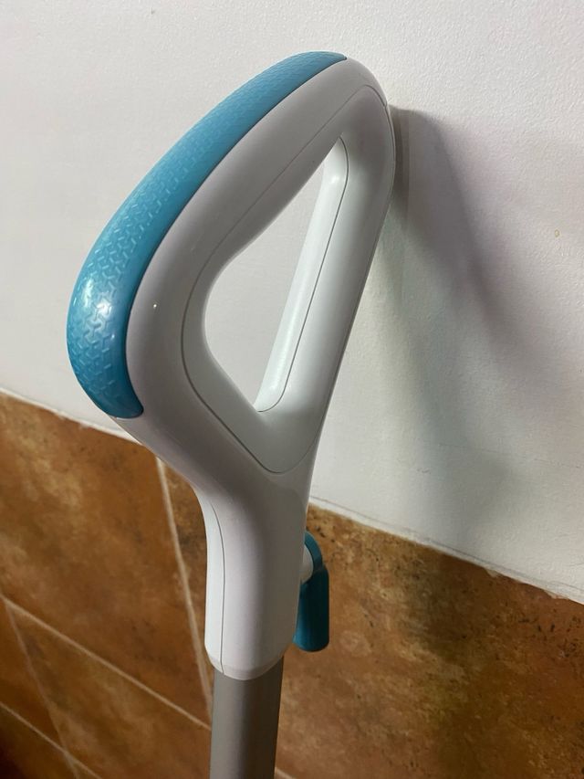 Mopa de vapor Black+Decker 1600W