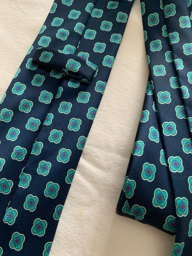 Corbata ejecutiva azul y verde