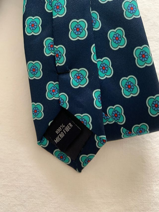 Corbata ejecutiva azul y verde