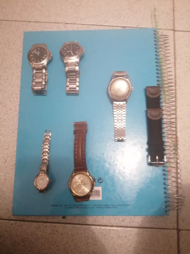 Lote de 6 Relojes