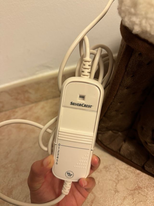 Calentador de pies eléctrico