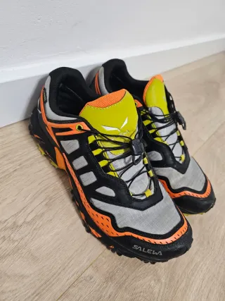 Zapatillas Salewa Trail Running Negras Naranja