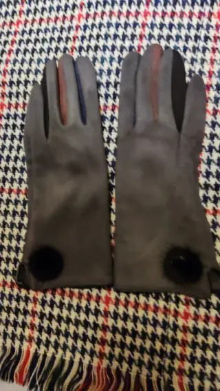 Guantes antelina mujer con pompón