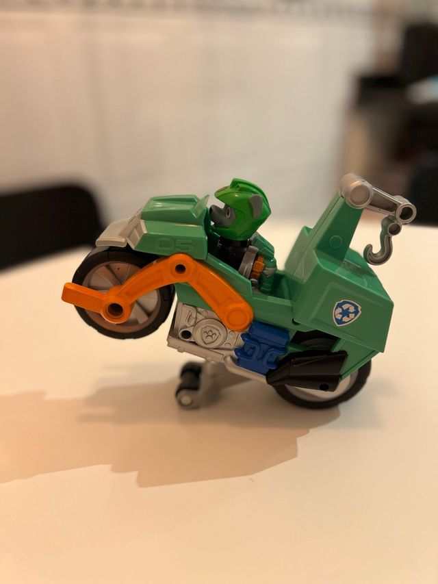 Camión de juguete Paw Patrol Rocky