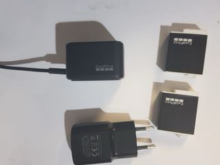 Cargador + 2 Batería GoPro + Adaptador