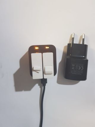 Cargador + 2 Batería GoPro + Adaptador