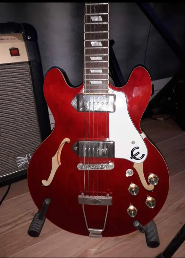 Chitarra Epiphone Semiacustica Rossa