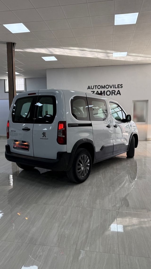 Peugeot Rifter 2022