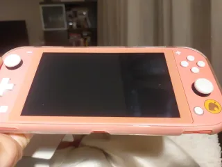 Nintendo Switch Lite Animal Crossing Edizione Speciale