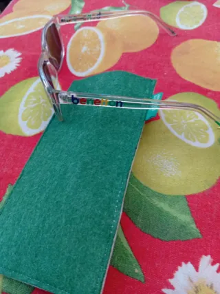 Occhiali da donna Benetton