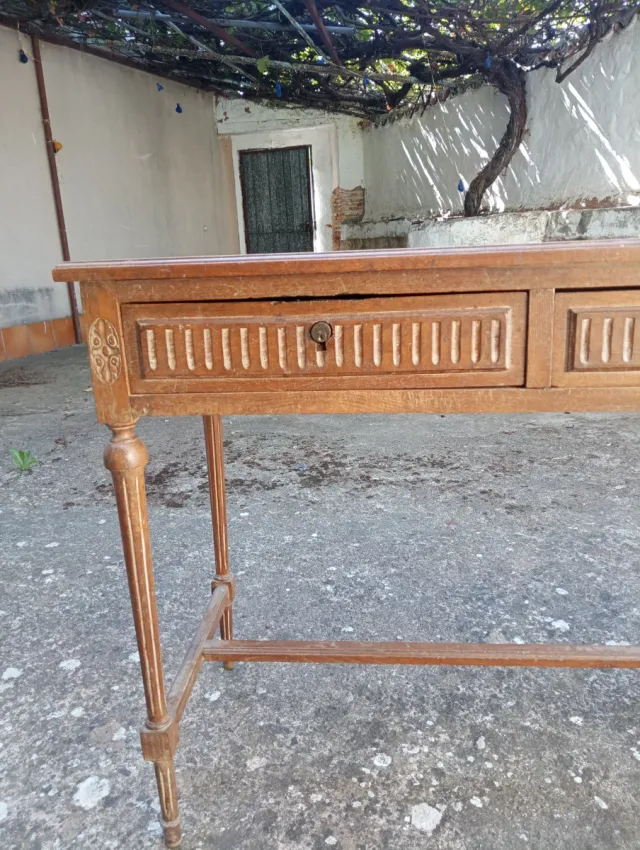 Mesa escritorio de madera