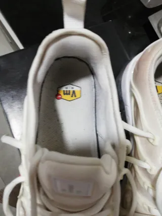 Nike Air Vapormax Plus Talla 45 Beige