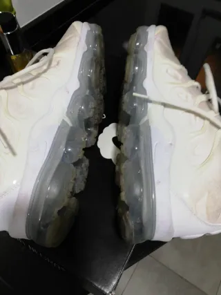 Nike Air Vapormax Plus Talla 45 Beige