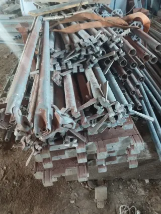 Andamios Multiusos Metálicos