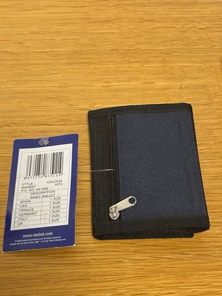 Cartera Reebok Azul Nueva con Etiqueta