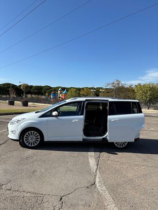 Ford Grand C-MAX 2013