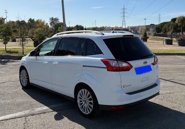 Ford Grand C-MAX 2013