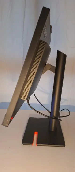 Pantalla Lenovo ThinkVision T24v-30 23.8 FHD