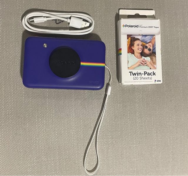 Cámara Polaroid Snap + Papel ZINK