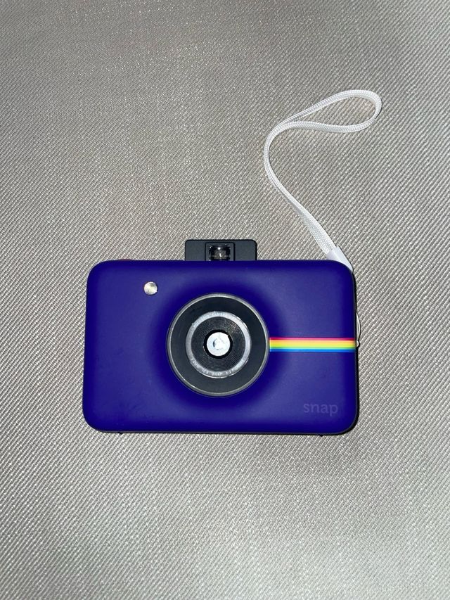 Cámara Polaroid Snap + Papel ZINK