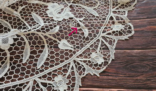 Tovaglia rotonda Burano in pizzo