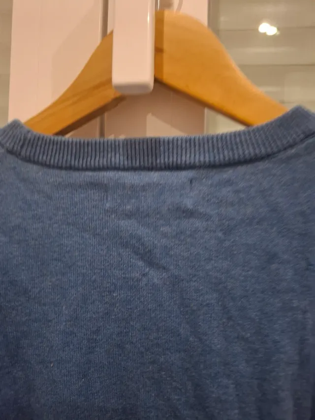 Jersey azul de manga larga