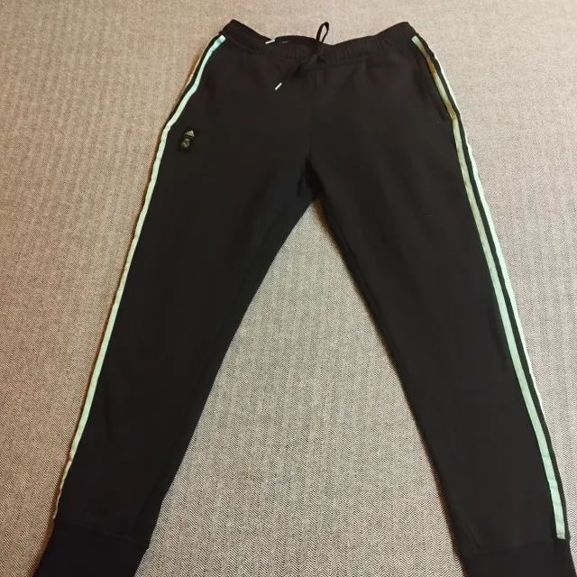 Pantalón Adidas Real Madrid Talla L