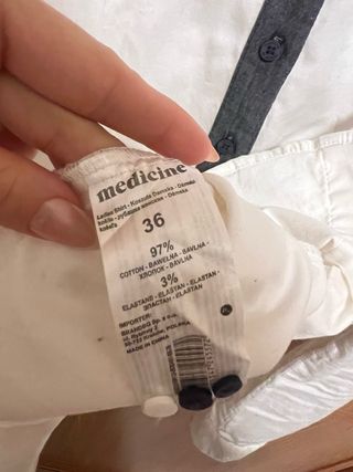 Camisa Medicine Blanca y Gris Talla S