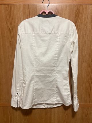 Camisa Medicine Blanca y Gris Talla S