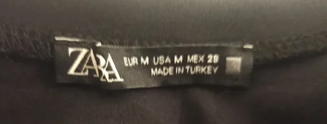 Vestido midi negro Zara