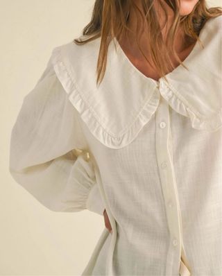 Camisa ba&sh beige con cuello Peter Pan.l