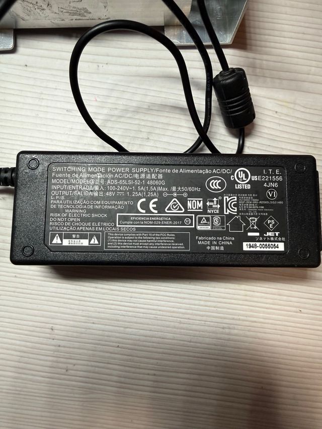 Ubiquiti UniFi Switch 8 60W