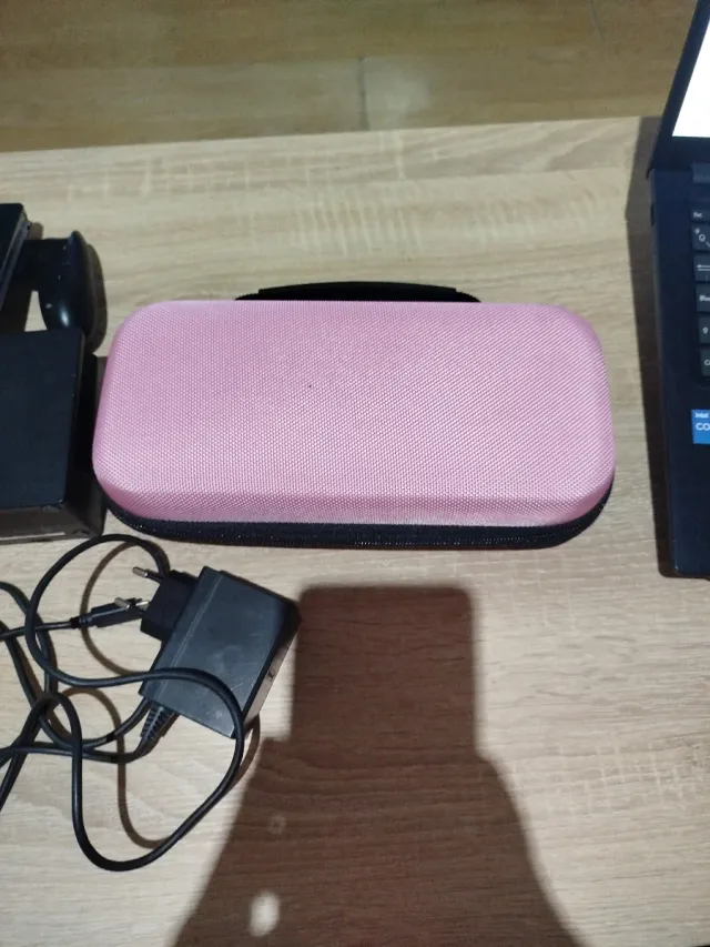 Nintendo Switch com acessórios