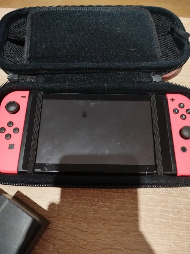 Nintendo Switch com acessórios