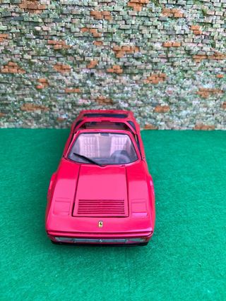Ferrari 328 GTS – Anso – Escala 1:18