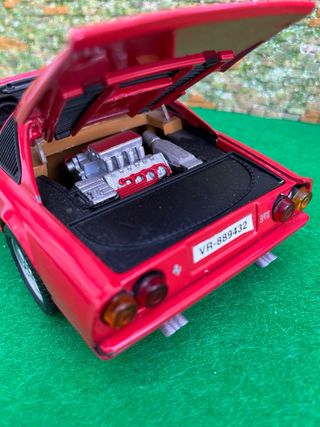 Ferrari 328 GTS – Anso – Escala 1:18