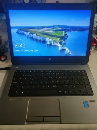 Portátil HP ProBook i3
