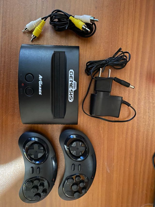 Sega Genesis/ Megadrive AtGames con 80 juegos