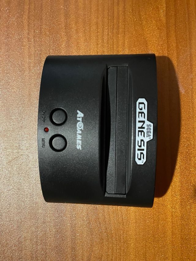 Sega Genesis/ Megadrive AtGames con 80 juegos