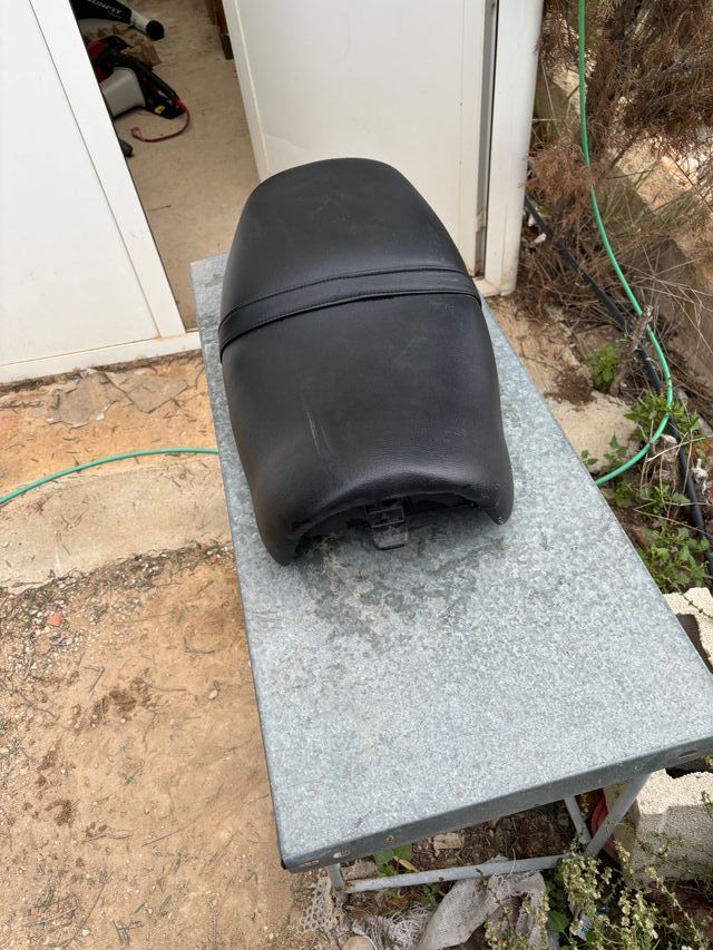 Asiento Kawasaki Zephyr 750