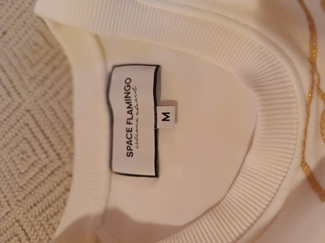 Sudadera Space Flamingo dorada talla M Nunca usada