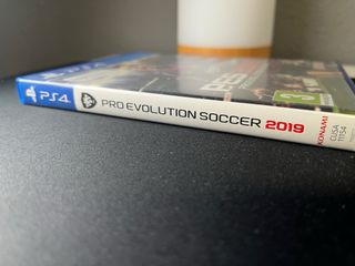 PES 2019 Pro Evolution Soccer PS4