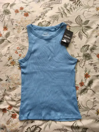 Camiseta sin mangas azul Rita Ora