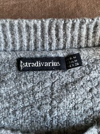 Jersey Stradivarius Gris Perlas Talla M