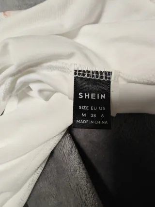 Camiseta sin mangas con estampado floral