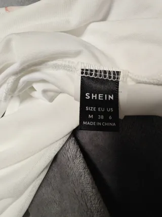 Camiseta sin mangas con estampado floral