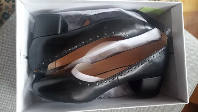 Zapatos de piel negros