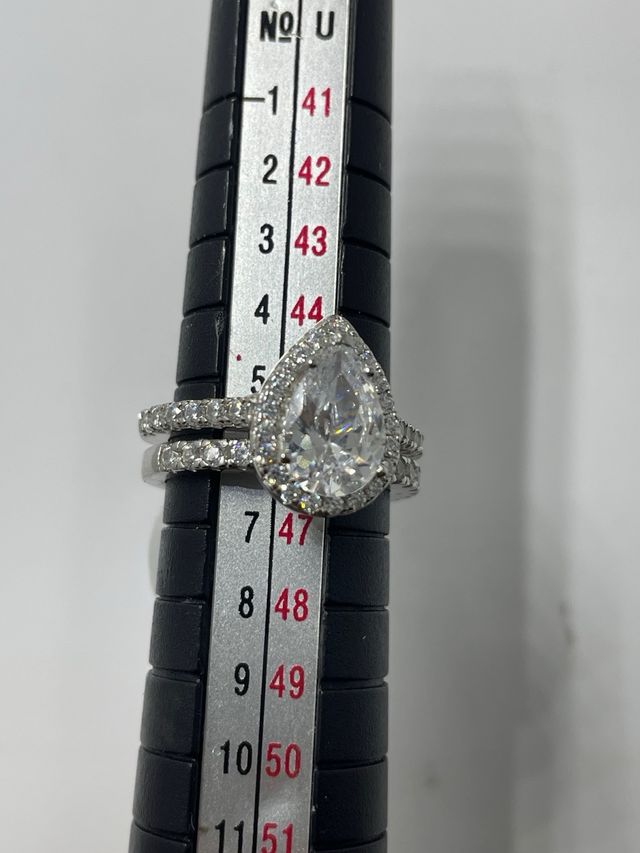 Conjunto de anillos plateados