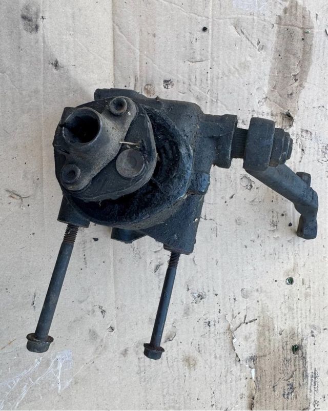 Caja de dirección Mercedes W123 mecánica