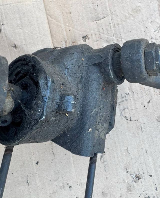 Caja de dirección Mercedes W123 mecánica